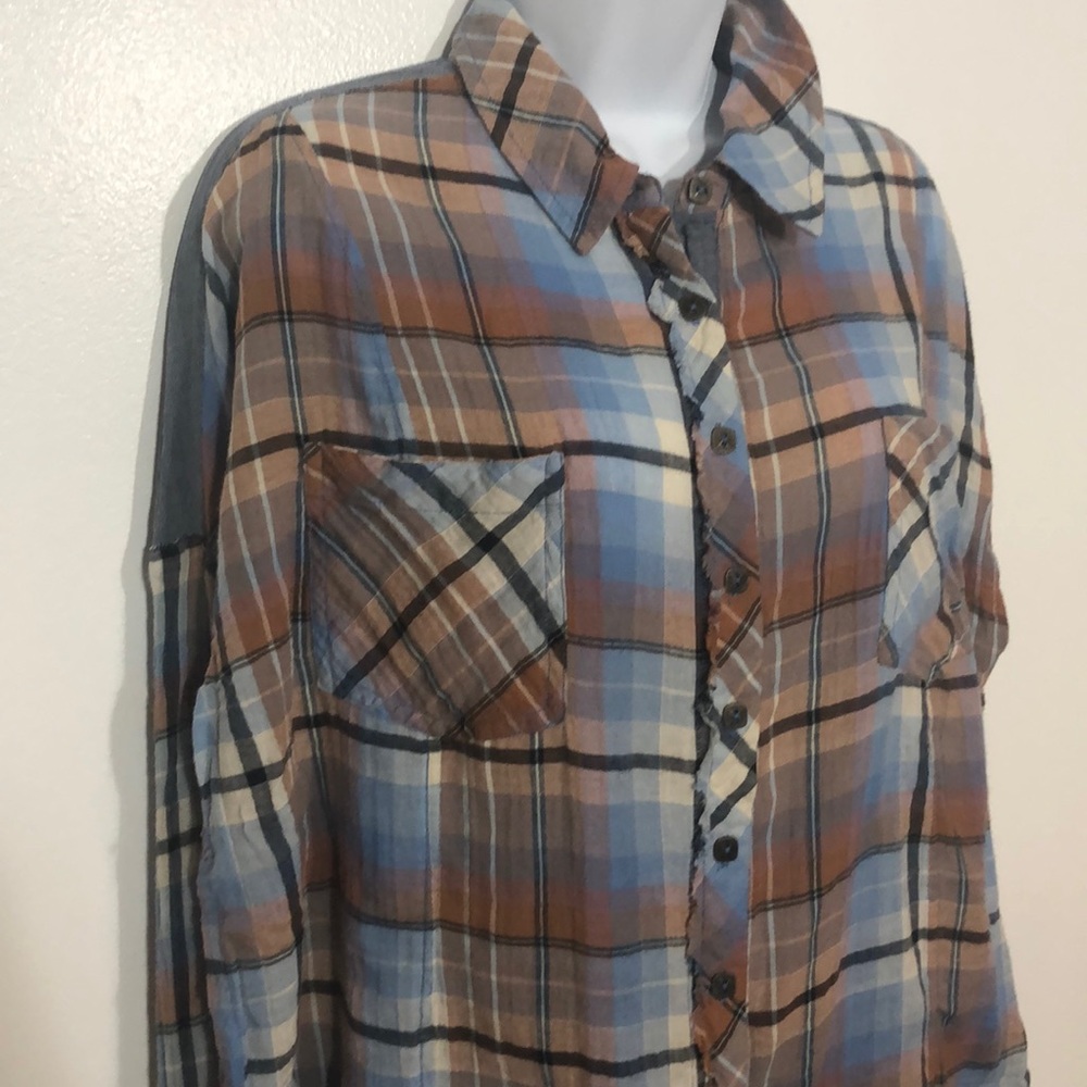 We the Free blue and rust colored plaid flannel - Picture 5 of 7